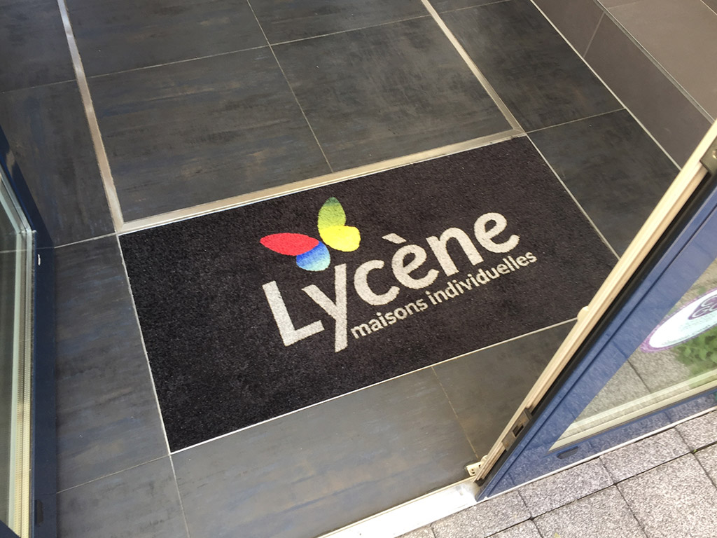 Tapis d'entrée personnalisé